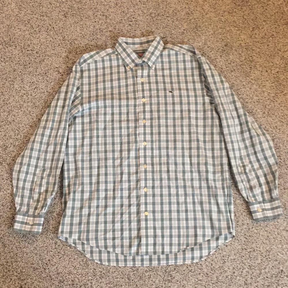Vineyard Vines long sleeve button up dress shirt